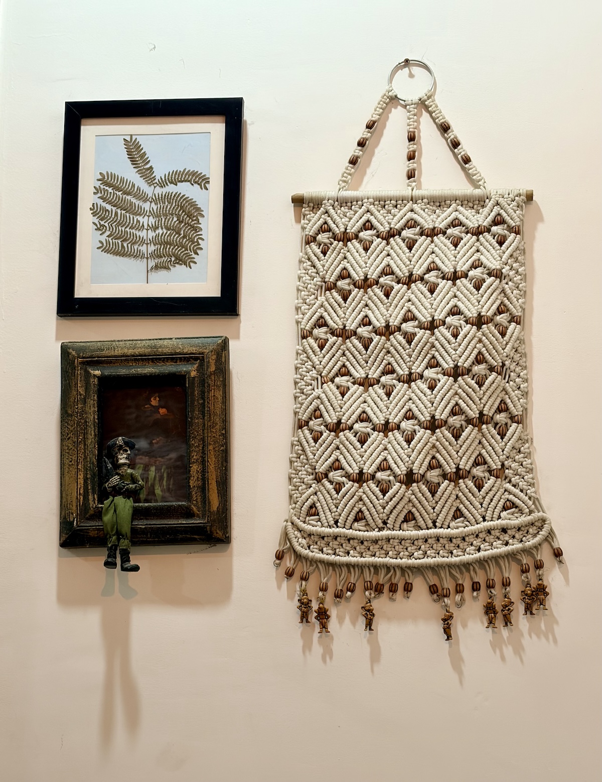 bedroom art cluster 1